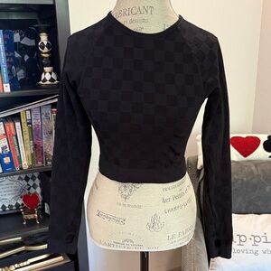 Black Checkered Women's Active Mid Top